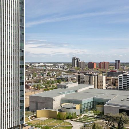 Rustic & Rogers Place, Free Parking! Apartment Edmonton Exterior photo