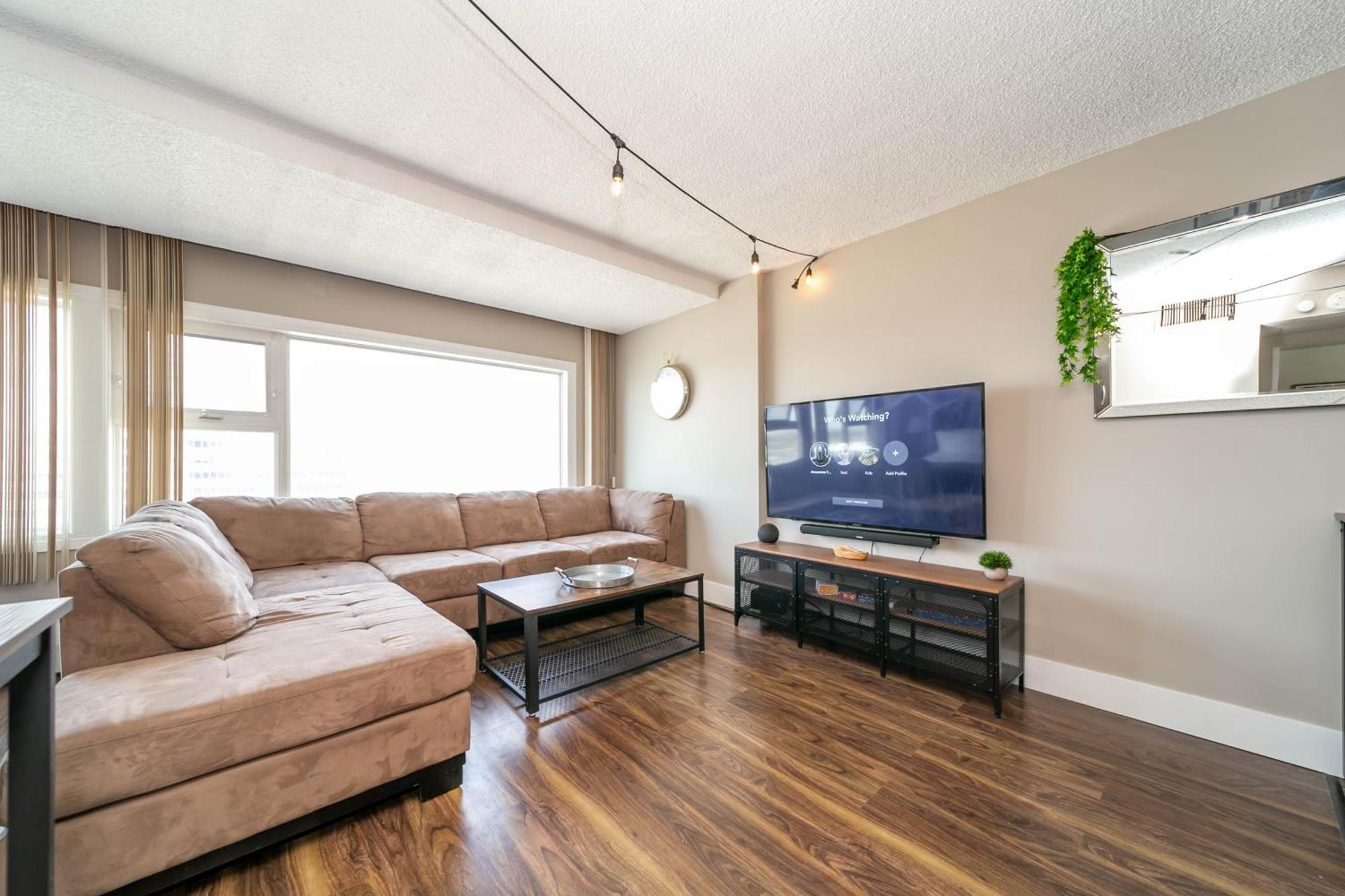 Rustic & Rogers Place, Free Parking! Apartment Edmonton Exterior photo